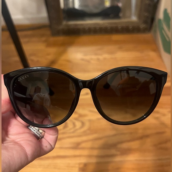 Gucci 56mm Gradient Cat Eye Sunglasses - Picture 6 of 7